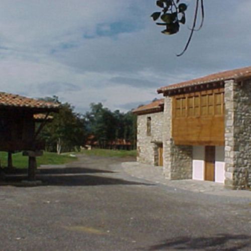 Rehabilitación de Conjunto Etnográfico de La Premaña   LAS CALDAS