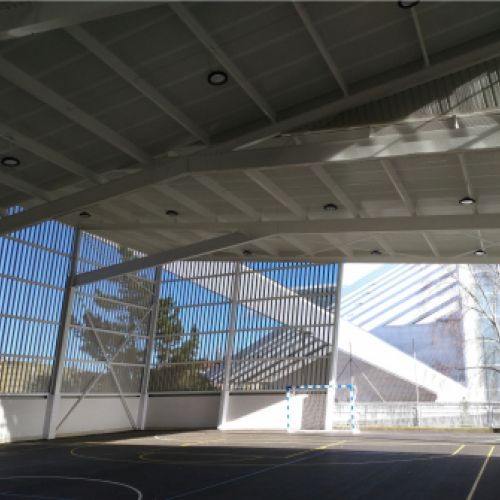 Cubrición de Pistas Polideportivas Colegios Públicos   OVIEDO