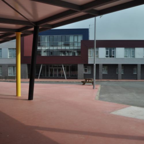 Cubrición patio Colegio Colombres