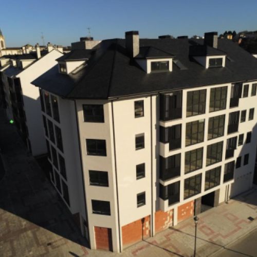 Edificio de Viviendas en C/Luis Méndez Calzada, Navia, Asturias
