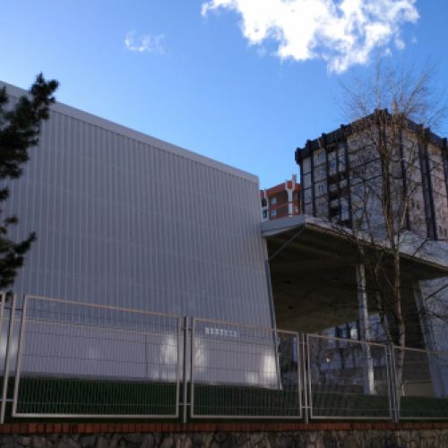 Cubrición de Pistas Polideportivas Colegios Públicos   OVIEDO