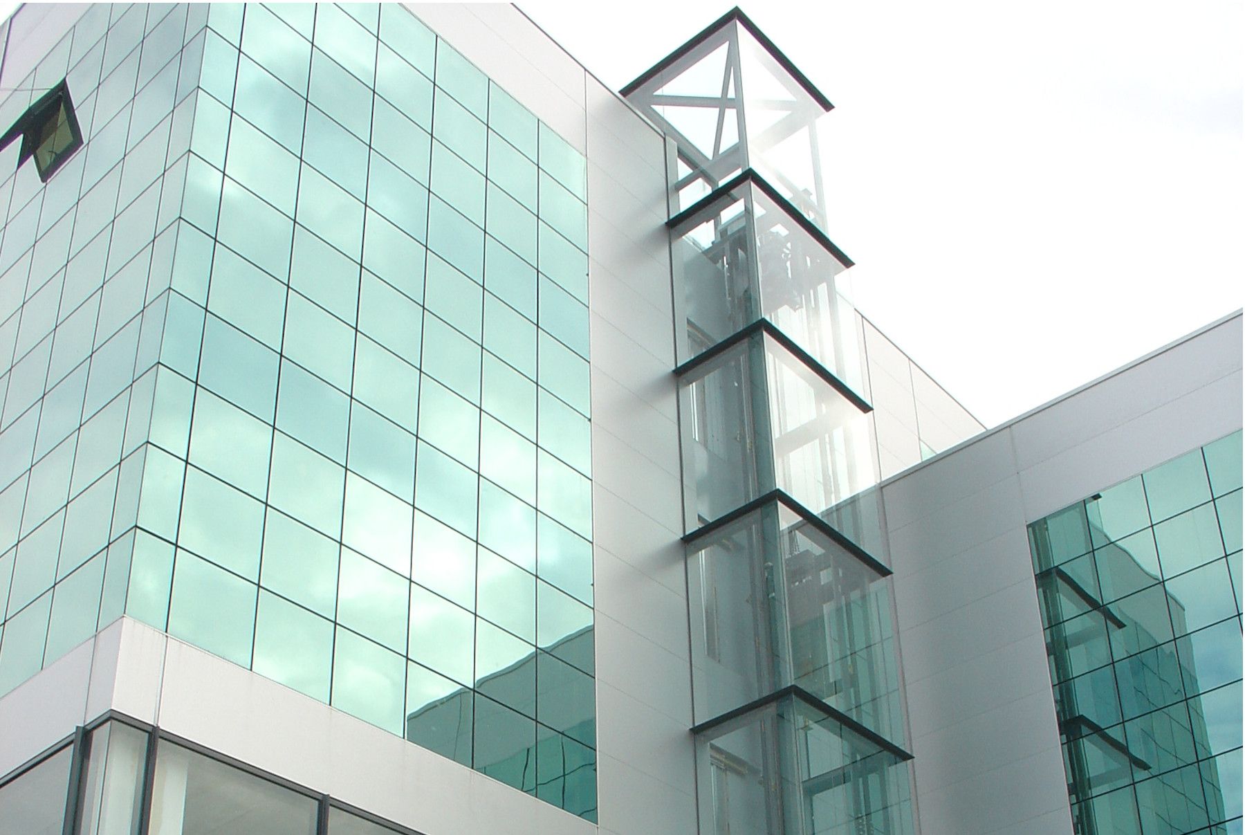 Edificio de Oficinas, Polígono del Espíritu Santo, Oviedo, Asturias