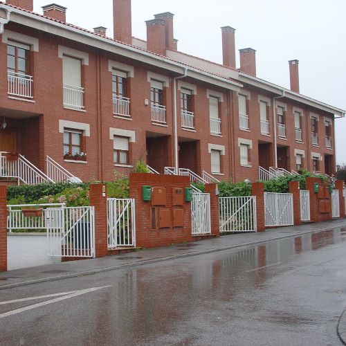 Viviendas Unifamiliares Adosadas en La Fresneda (03M27), Siero, Asturias