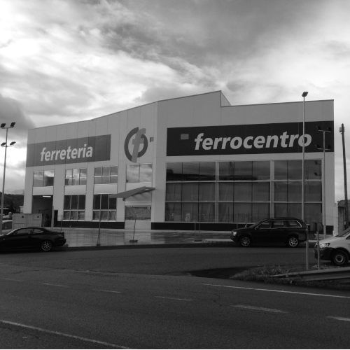 CONSTRUIDOS - Edificios Comerciales