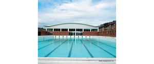 Piscinas Municipales en el Parque del Oeste, Oviedo, Asturias